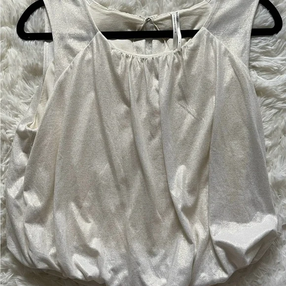 Anthropologie Shimmer Sleeveless Metallic Ivory Tank Top Bubble Hem Boho Small - Picture 6 of 10